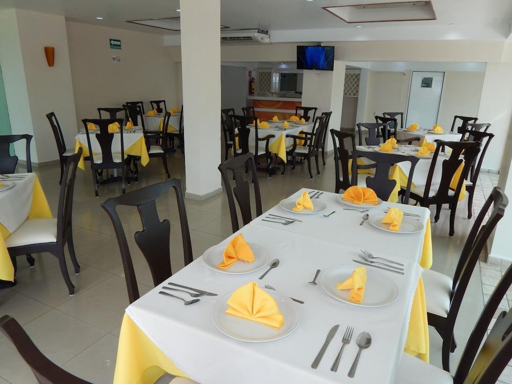 Hotel Gran Minatitlan Plaza Экстерьер фото